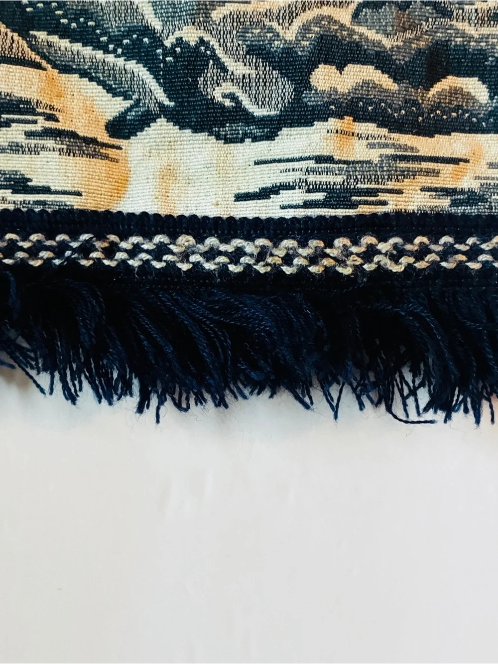 Vintage España Beige and Navy Shoulder Bag